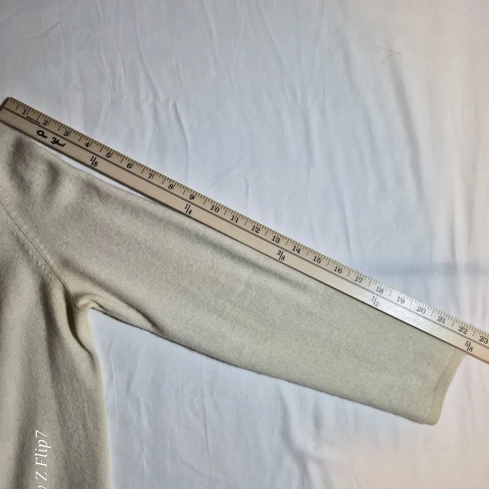 ​Talbots Petites 100% Pure Cashmere Cream Crewneck Sweater Size PL - Picture 8 of 10